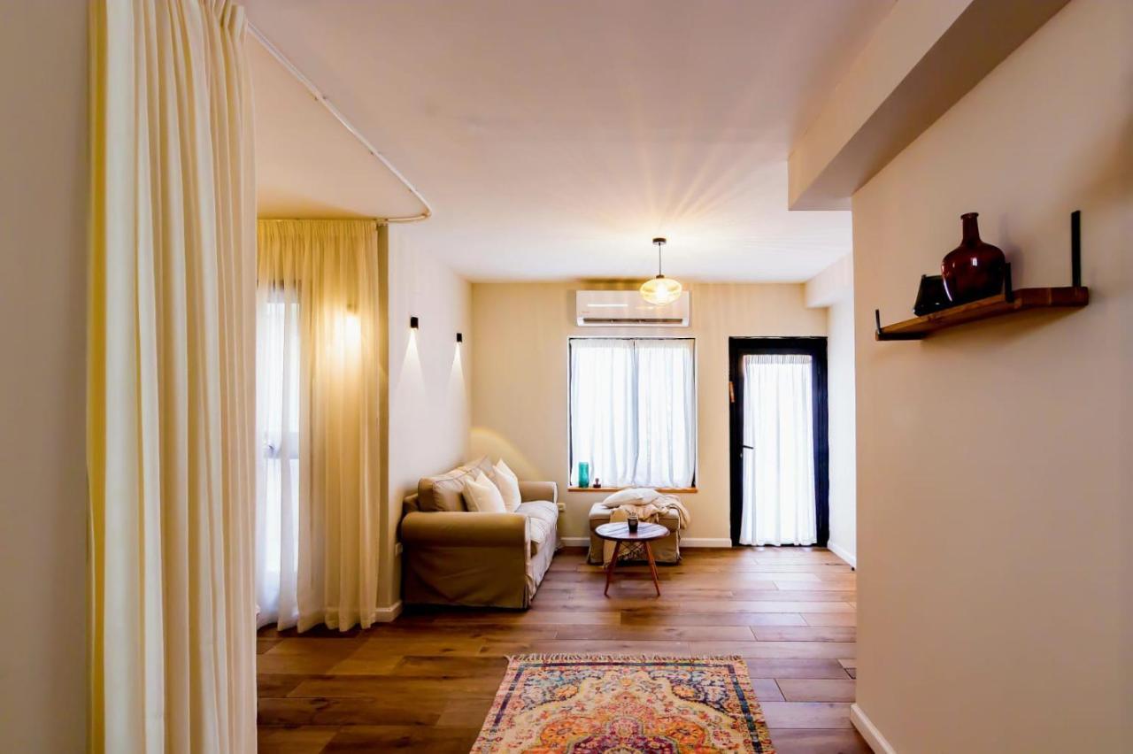 Jabotinsky 37 Bed and Breakfast Zikhron Ya'akov Εξωτερικό φωτογραφία
