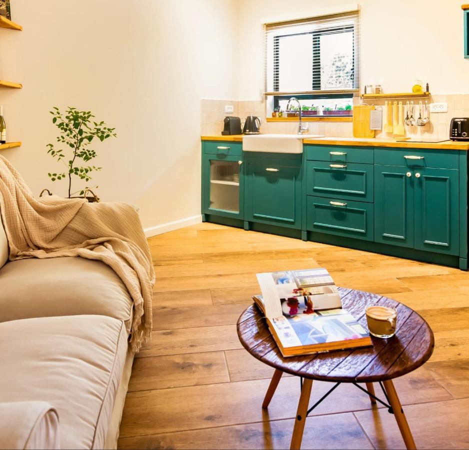 Jabotinsky 37 Bed and Breakfast Zikhron Ya'akov Εξωτερικό φωτογραφία