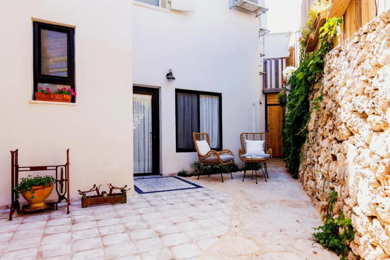 Jabotinsky 37 Bed and Breakfast Zikhron Ya'akov Εξωτερικό φωτογραφία