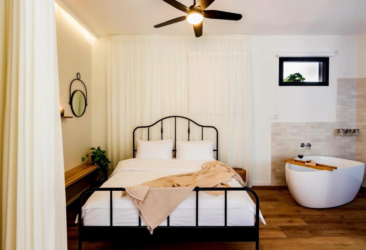 Jabotinsky 37 Bed and Breakfast Zikhron Ya'akov Εξωτερικό φωτογραφία