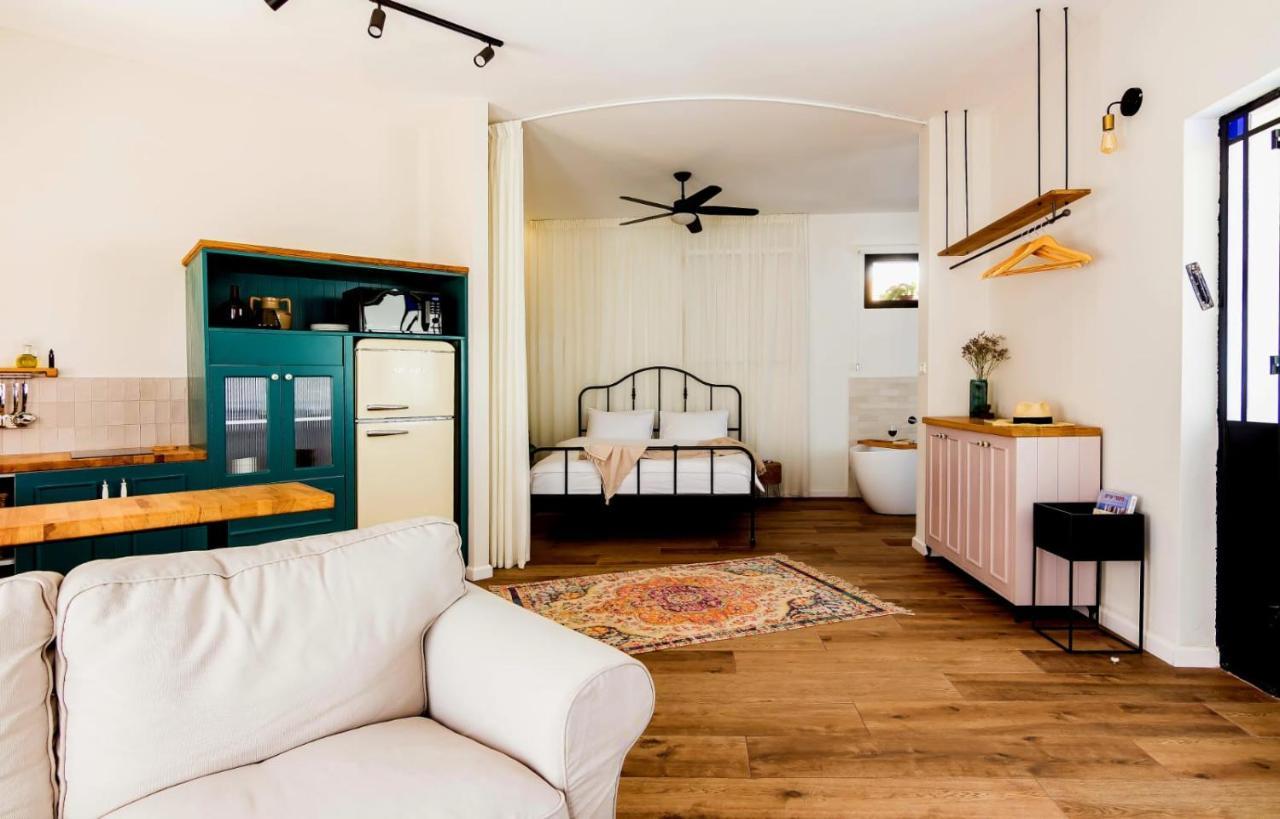 Jabotinsky 37 Bed and Breakfast Zikhron Ya'akov Εξωτερικό φωτογραφία